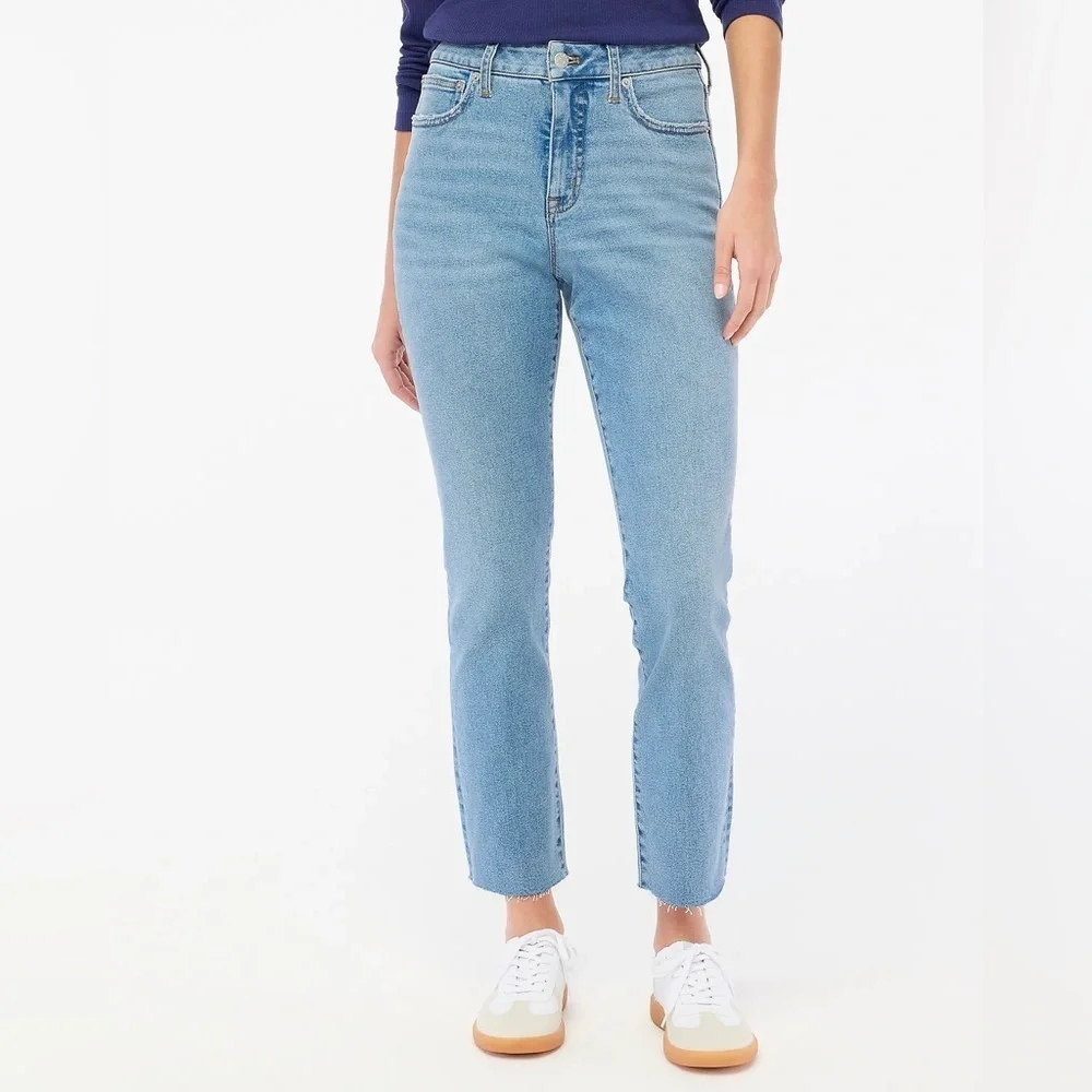 J. Crew Blue Denim Essential Straight High Rise Jeans Women’s Size 28